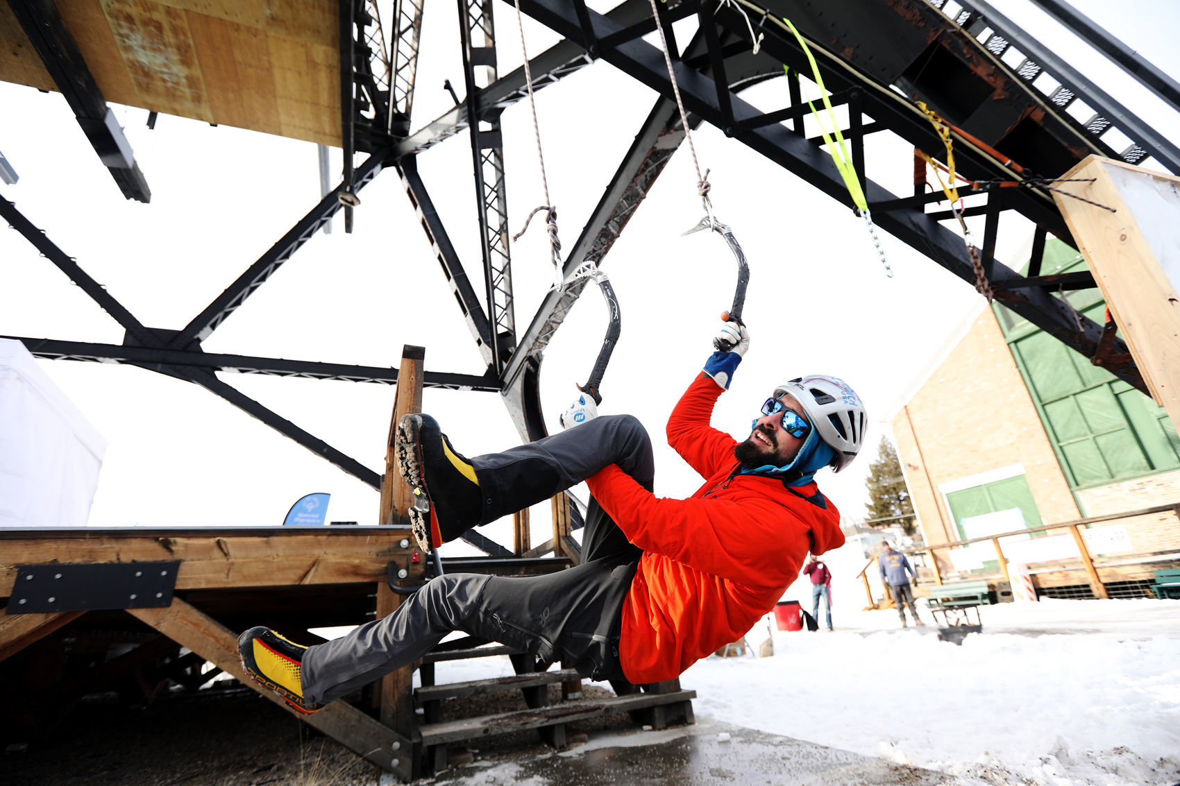Butte man introduces ice climbing to Snoflinga